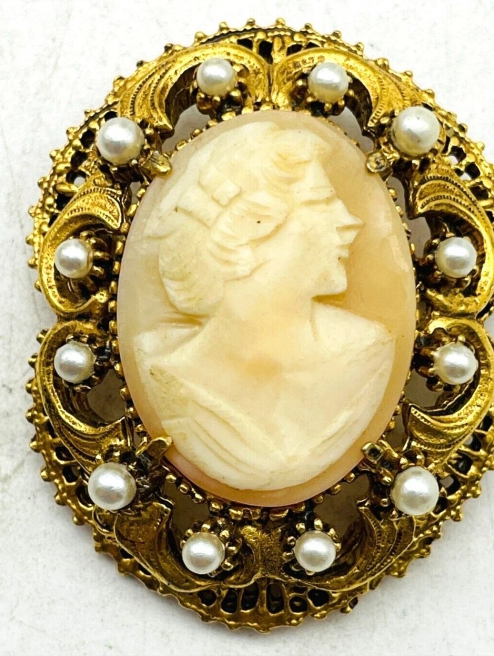 Florenza Brooch